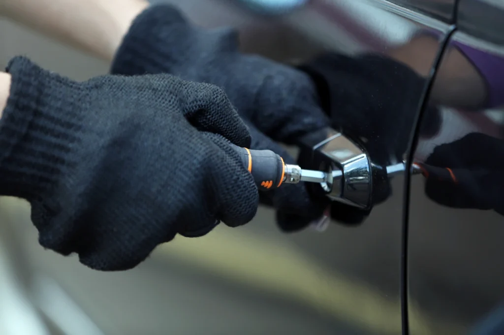 What to Do When You’re Locked Out of Your Car in Washington DC